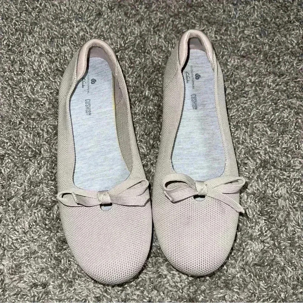 Clarks Cloudsteppers Flats Stone Gray Carly Hope Knit Bow Sz 8 1/2M